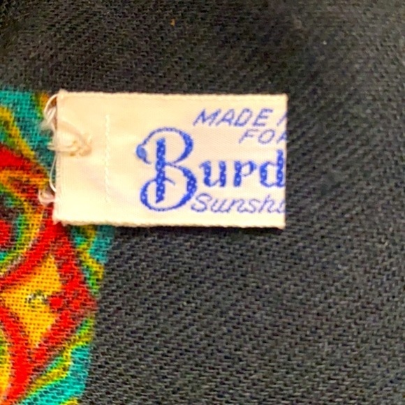 New Women’s Burdines Sunshine Fashions Italian Made Polyester Scarf/Pashmina - Picture 8 of 9